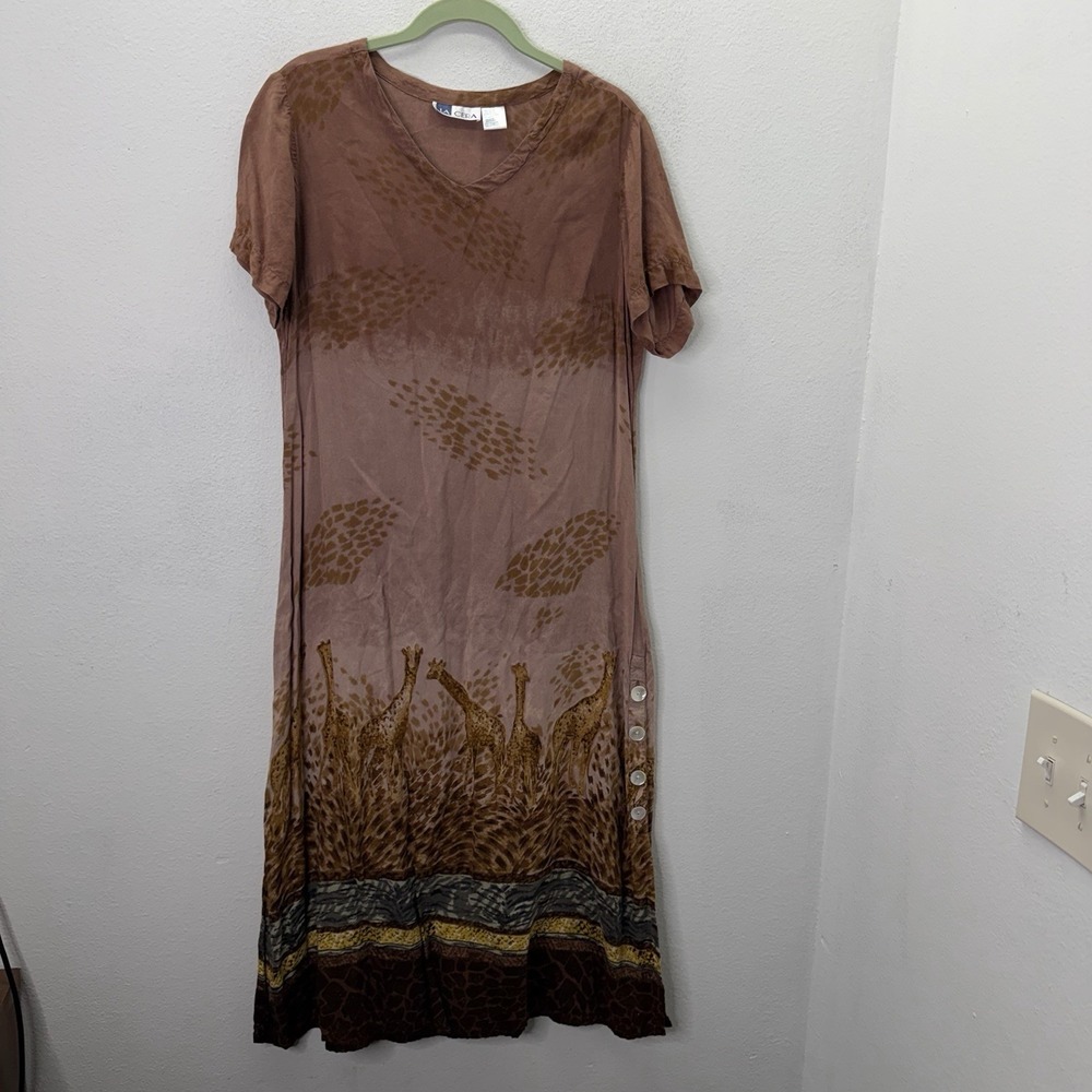 La Vera Muumuu House Dress Casual Short Sleeve Midi Shift Giraffe Print Safari M